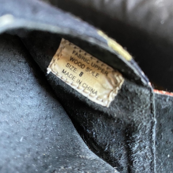 VINTAGE WEDGE HEELS - Picture 6 of 6